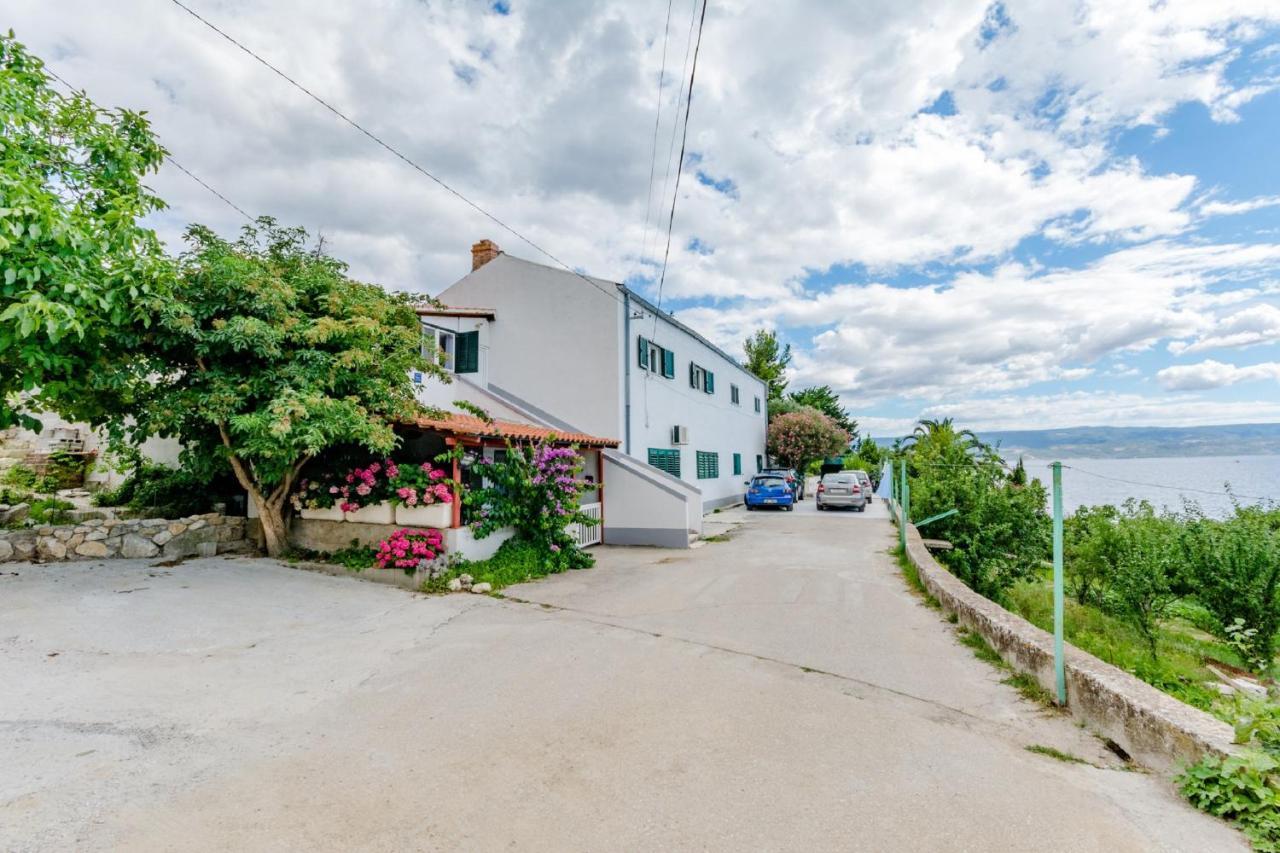Apartment Nera Omiš Zewnętrze zdjęcie