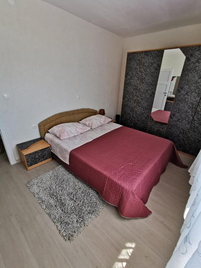 Apartment Nera Omiš Zewnętrze zdjęcie